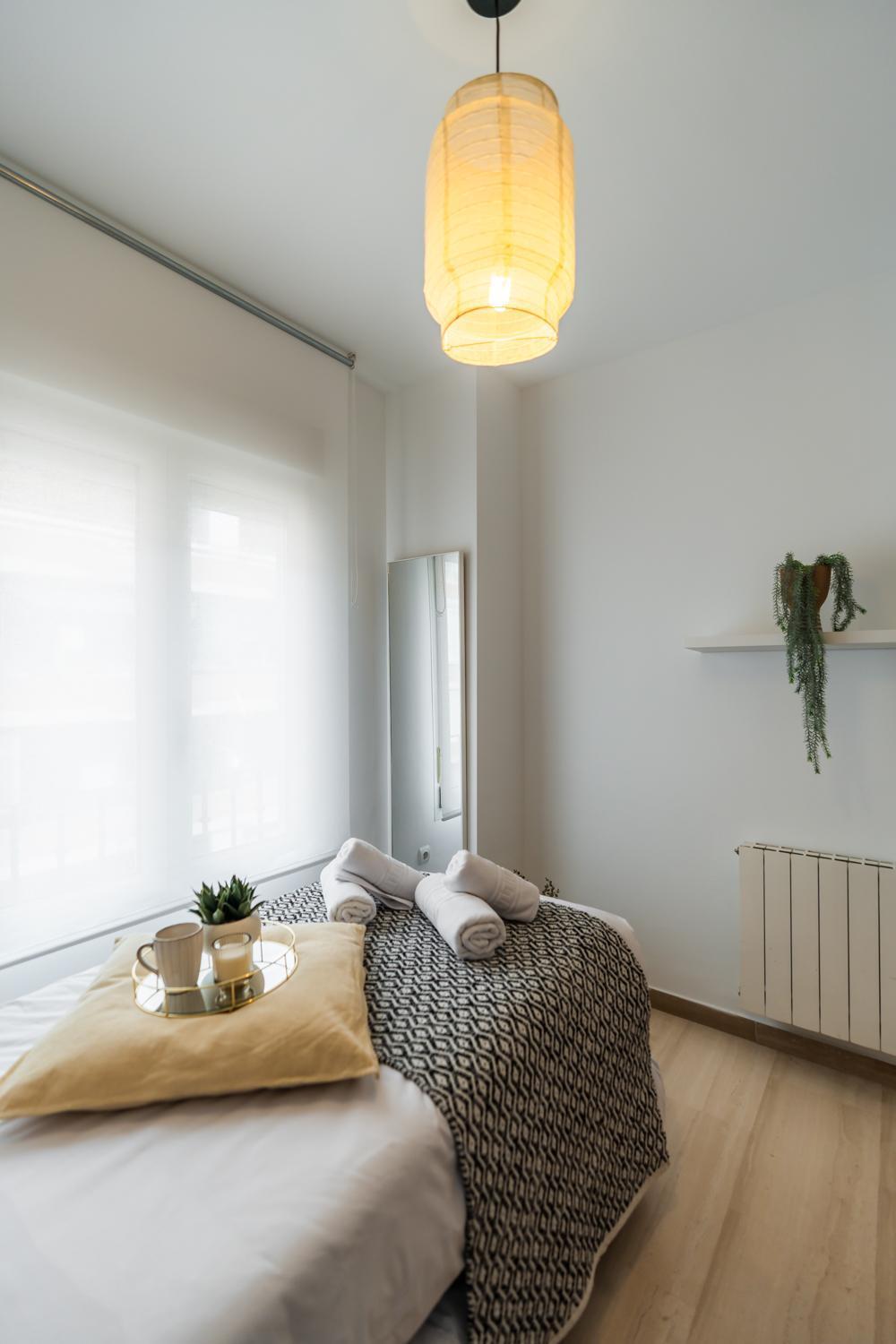 Tuguest Station With Parking Apartment Гранада Екстериор снимка